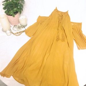 NWT! BB Dakota Dress